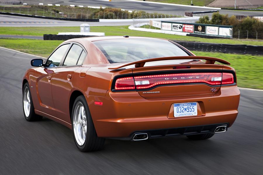  Dodge Charger 2011 года  (фото 76 из 87)